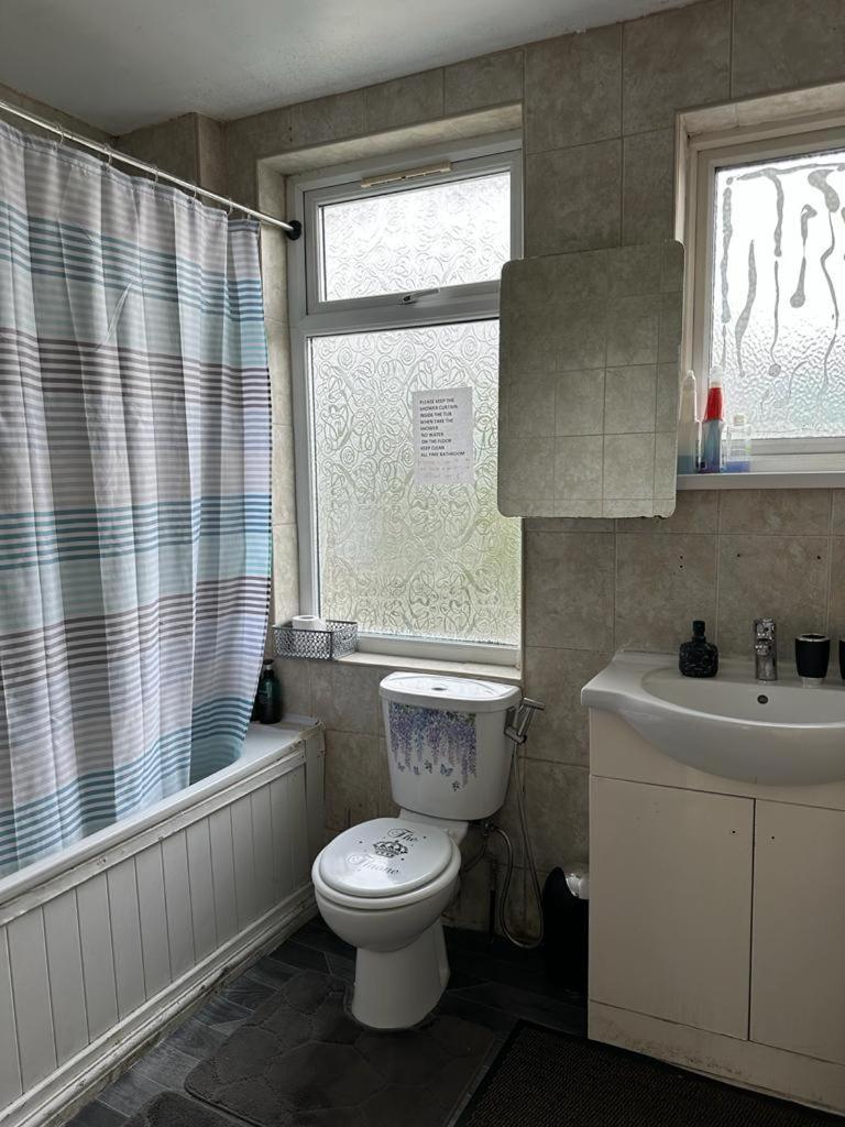 Affordable Private In Wembley Séjour chez l'habitant