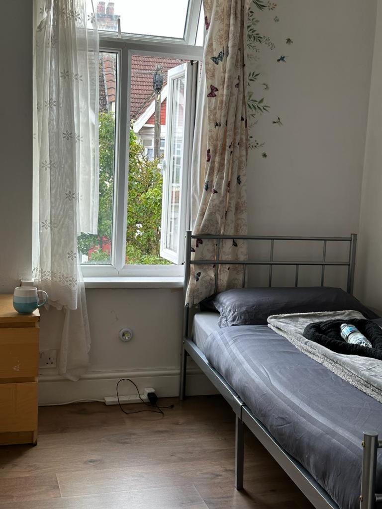 Affordable Private In Wembley Séjour chez l'habitant